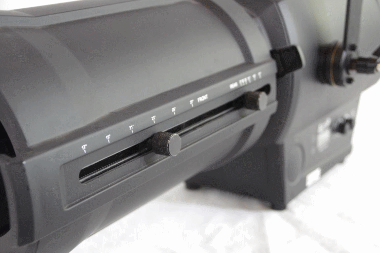 Elation DW Profile LED Profilscheinwerfer
