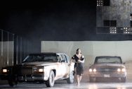 zwei Cadillacs > 1. Modell 1982 Sedan Deville < und 2. "no name"