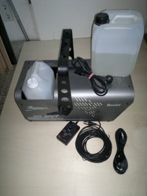 Antari snow machine s-200 -
Schneemaschine